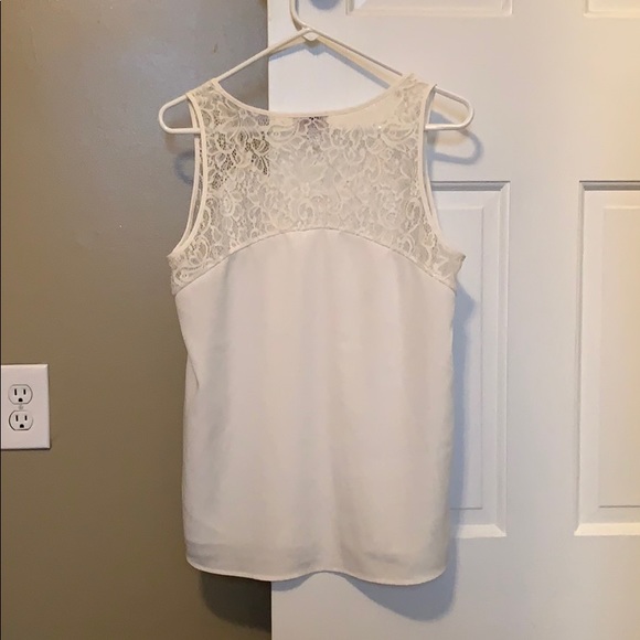 Loft Off White Lace Tank Top Worn Twice - Picture 4 of 4